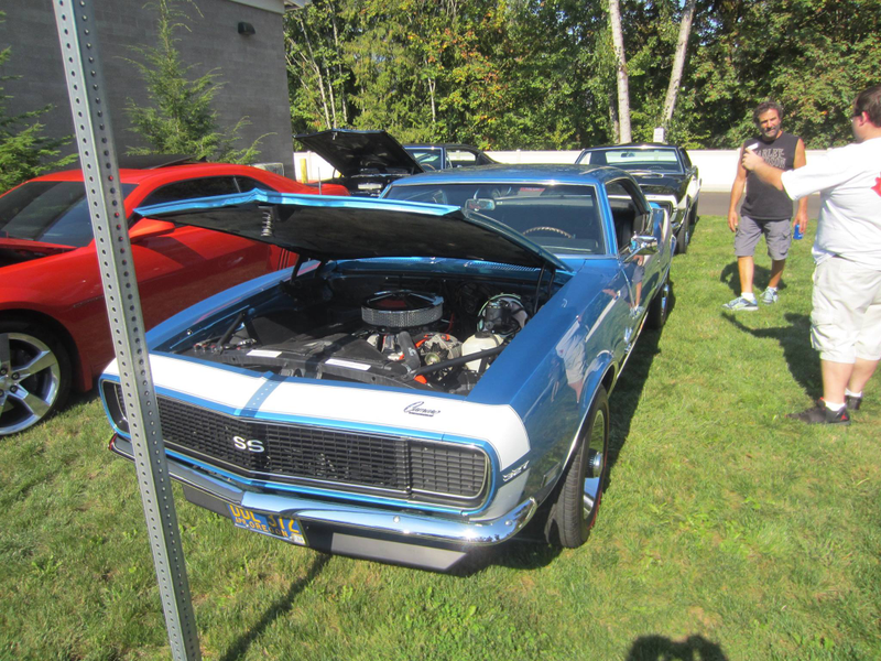 Illustration for article titled Columbia River Camaro Club Fun Day (Photo Dump)